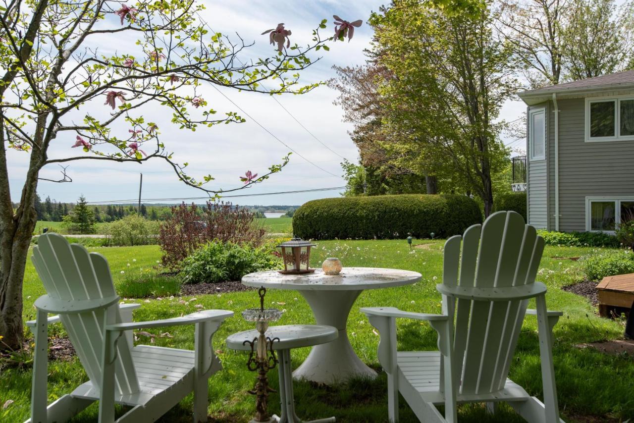 Chez Nous Bed and Breakfast Cornwall Exteriör bild